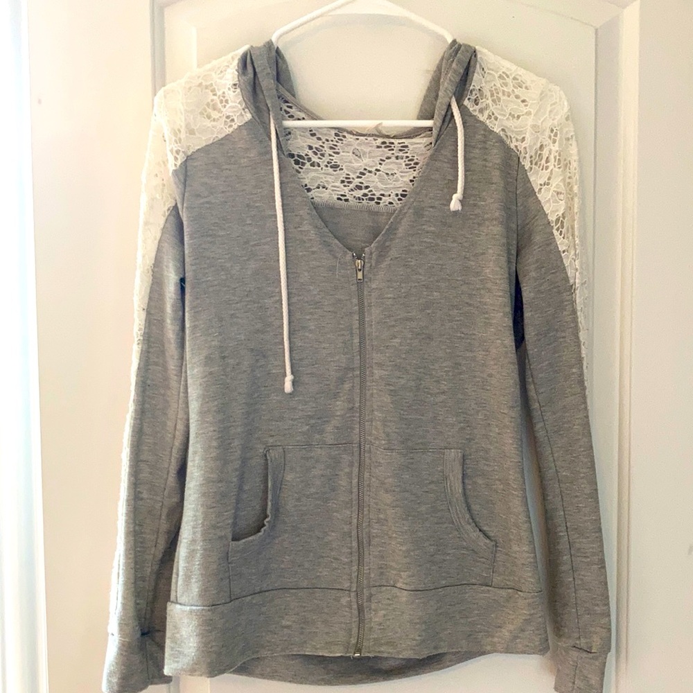 Cream and White Flower Detail Sweater Medium